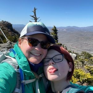 Meet your Posher, Amy